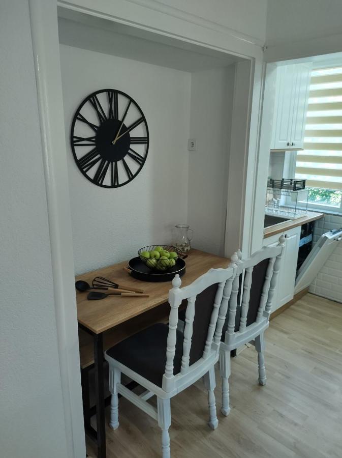 Katerina'S Apartment Μπίτολα Εξωτερικό φωτογραφία
